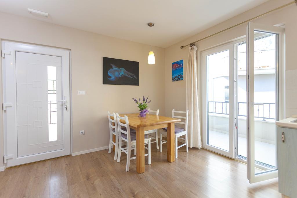 Meri Apartments - Puharic Макарська Номер фото